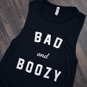 Women’s flowy scoop muscle tank